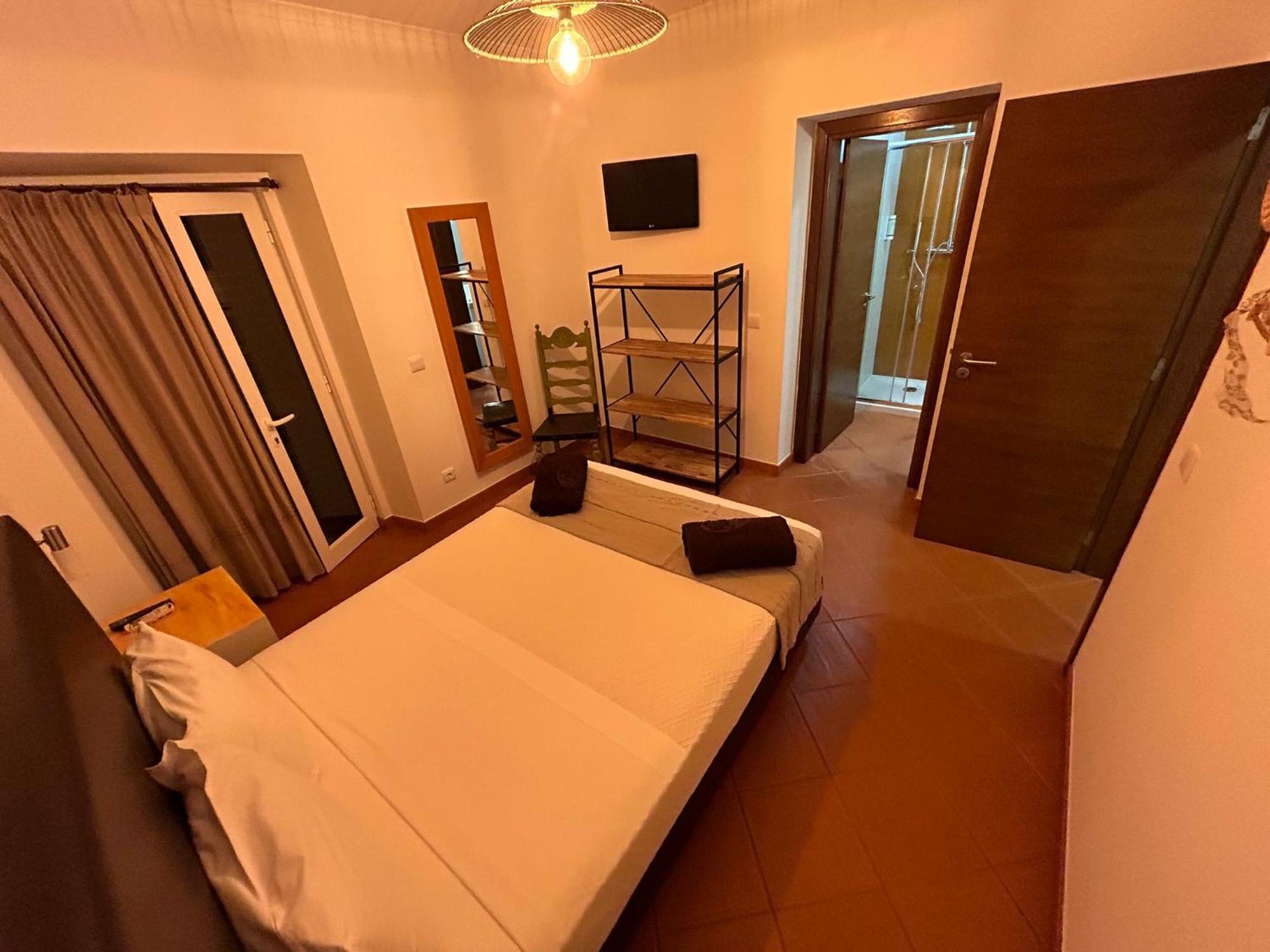 Horta Da Farm stay